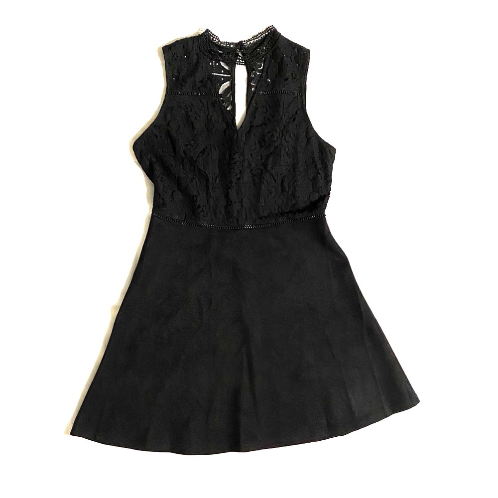 Perfect Little Black Dress for a Night Out! 🖤🖤🖤